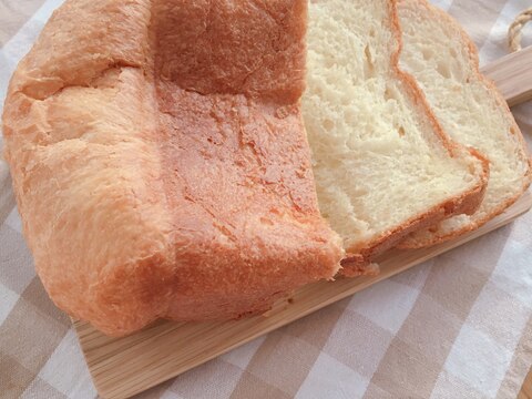 HBで簡単♪バターたっぷり食パン☆
